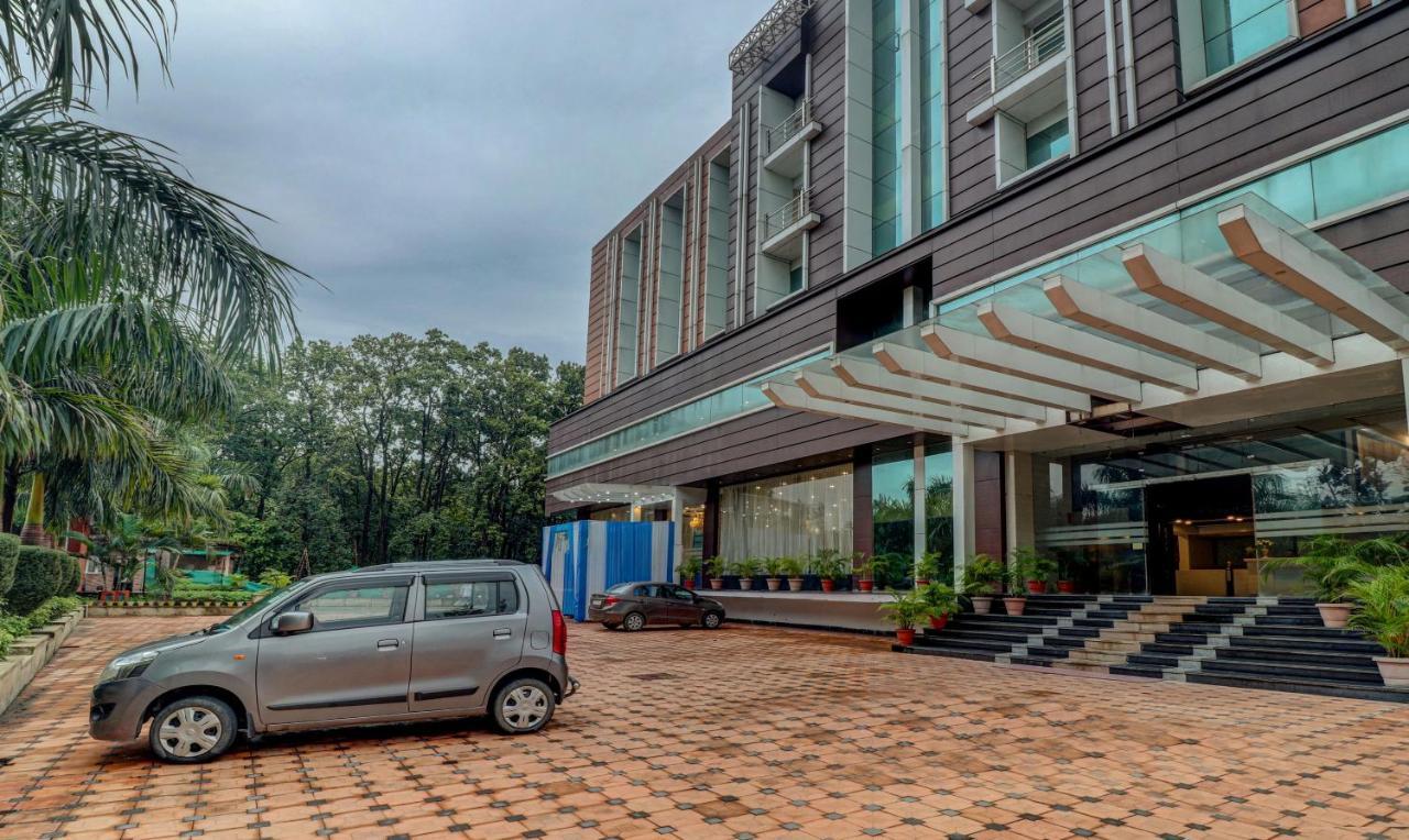 Hotel Treebo Tryst Pearl Avenue Ring Road Déhrádún Exteriér fotografie