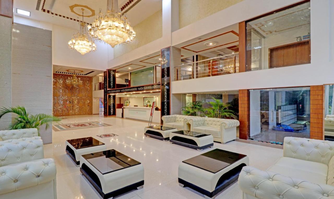 Hotel Treebo Tryst Pearl Avenue Ring Road Déhrádún Exteriér fotografie