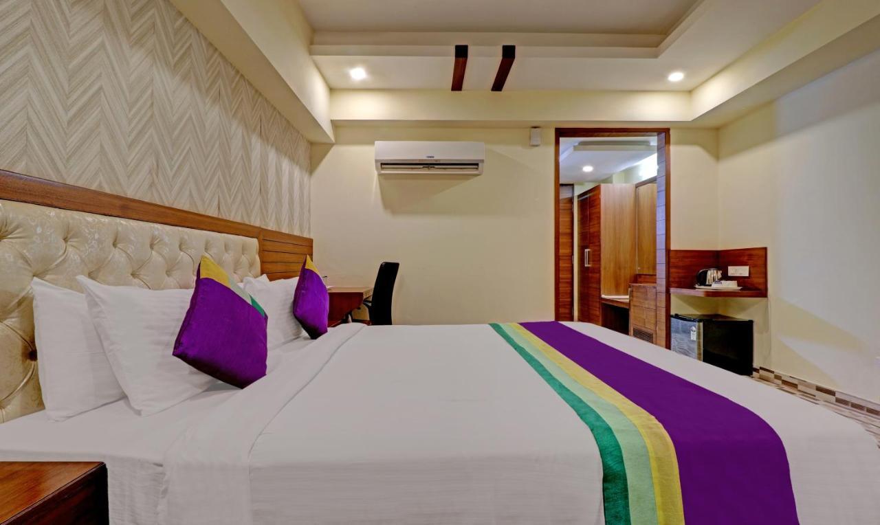 Hotel Treebo Tryst Pearl Avenue Ring Road Déhrádún Exteriér fotografie